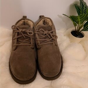 UGG Men's Brown Suede Chukka Boots